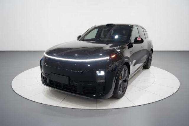 Używany Li Auto L9 2024 Ultra Model