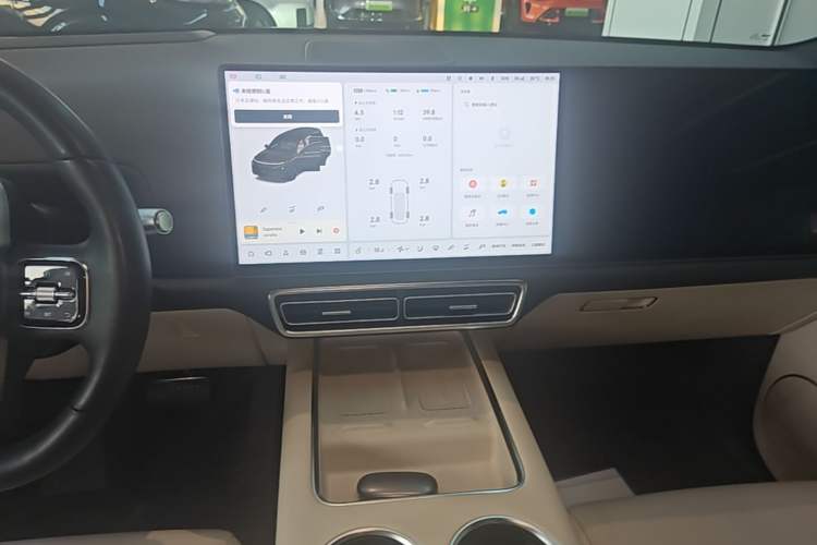 Used Li Auto L9 2024 Ultra Model Audio And AC Panel