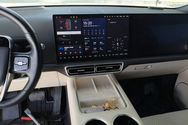 Used Li Auto L9 2024 Ultra Model Audio And AC Panel