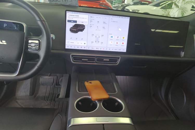 Used Li Auto L9 2024 Ultra Model Audio And AC Panel