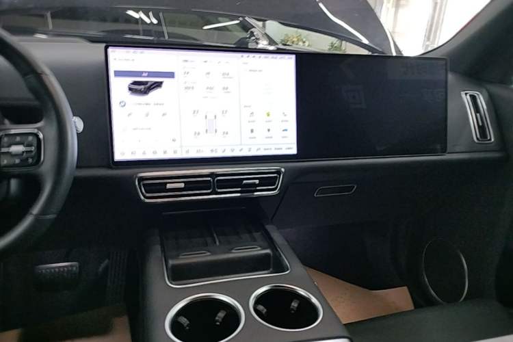 Used Li Auto L9 2024 Ultra Model Audio And AC Panel