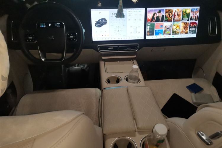 Used Li Auto L9 2024 Ultra Model Center Console