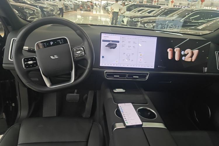 Used Li Auto L9 2024 Pro Model Center Console