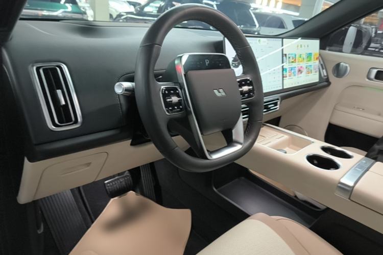 Used Li Auto L9 2024 Ultra Model Center Console