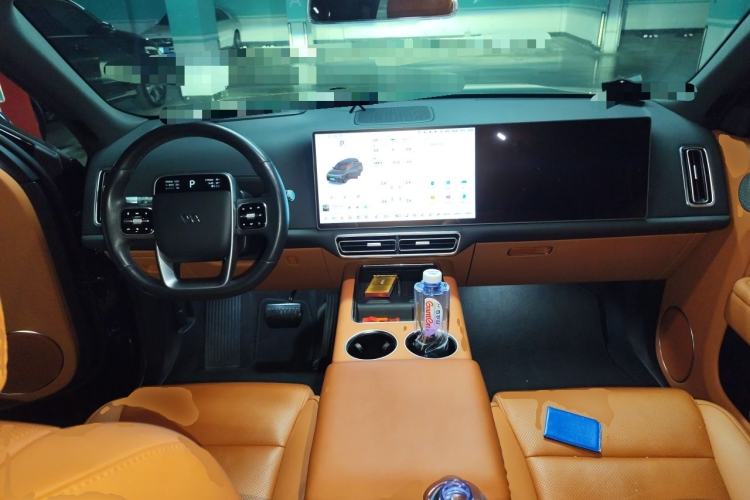 Used Li Auto L9 2024 Ultra Model Center Console