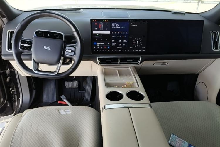 Used Li Auto L9 2024 Ultra Model Center Console