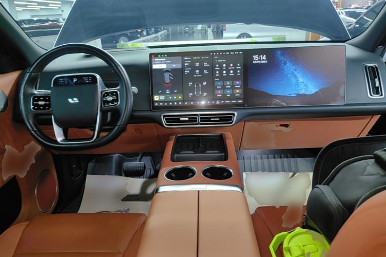 Used Li Auto L9 2024 Pro Model Center Console