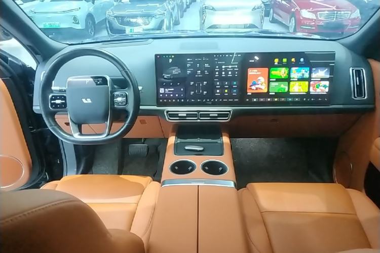 Used Li Auto L9 2024 Pro Model Center Console