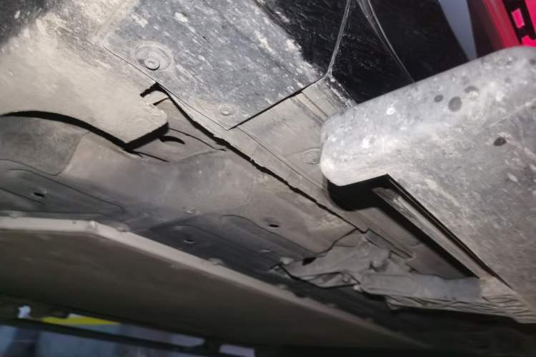 Used Li Auto L9 2024 Ultra Model Chassis Front Left