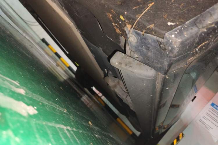 Used Li Auto L9 2024 Pro Model Chassis Front Left