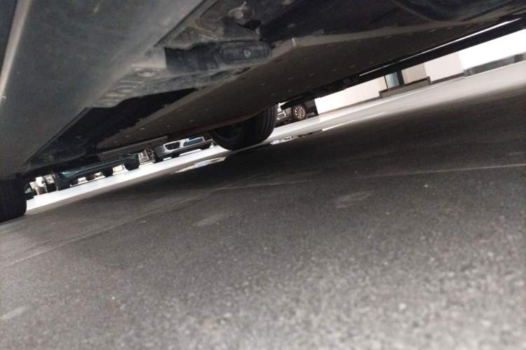 Used Li Auto L9 2024 Ultra Model Chassis Front Left