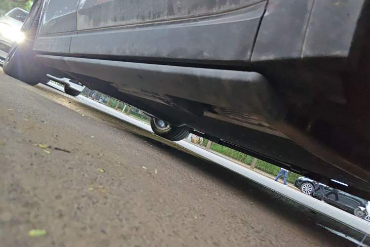 Used Li Auto L9 2024 Ultra Model Chassis Front Right