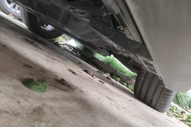 Used Li Auto L9 2024 Ultra Model Chassis Front Right