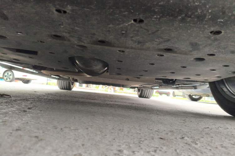 Used Li Auto L9 2024 Pro Model Chassis Front