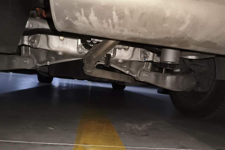 Used Li Auto L9 2024 Ultra Model Chassis Rear