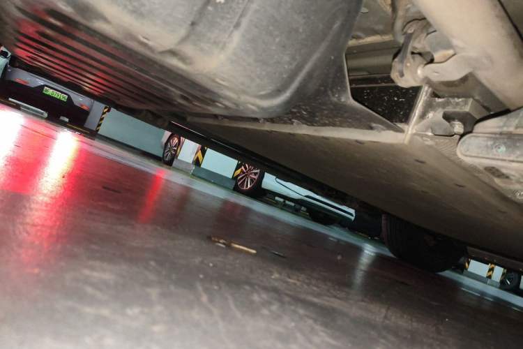 Used Li Auto L9 2024 Ultra Model Chassis Rear Right