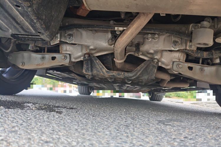 Used Li Auto L9 2024 Pro Model Chassis Rear