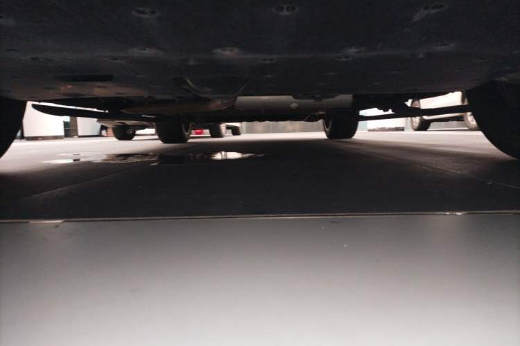 Used Li Auto L9 2024 Ultra Model Chassis Rear