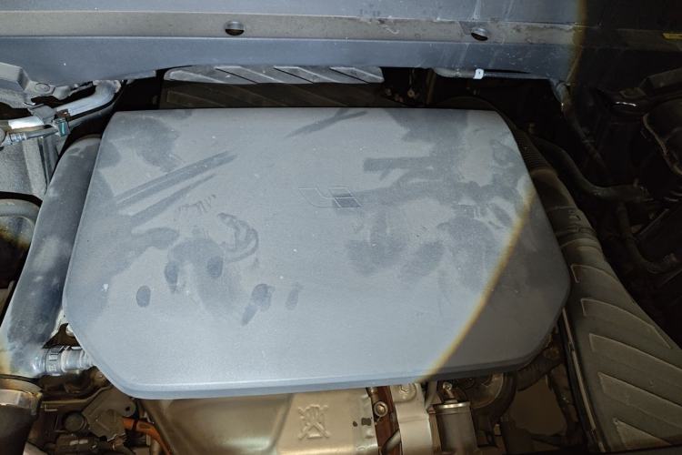Used Li Auto L9 2024 Pro Model Engine Bay