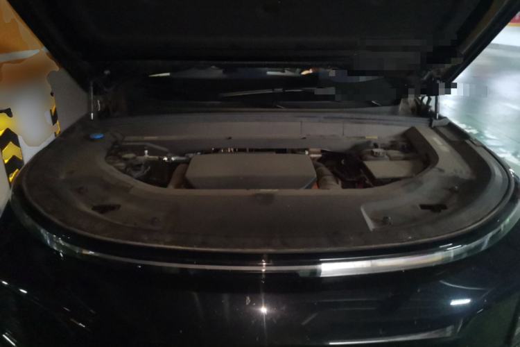 Used Li Auto L9 2024 Ultra Model Engine Bay