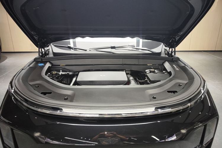 Used Li Auto L9 2024 Ultra Model Engine Bay