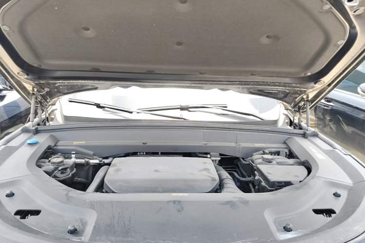 Used Li Auto L9 2024 Ultra Model Engine Bay