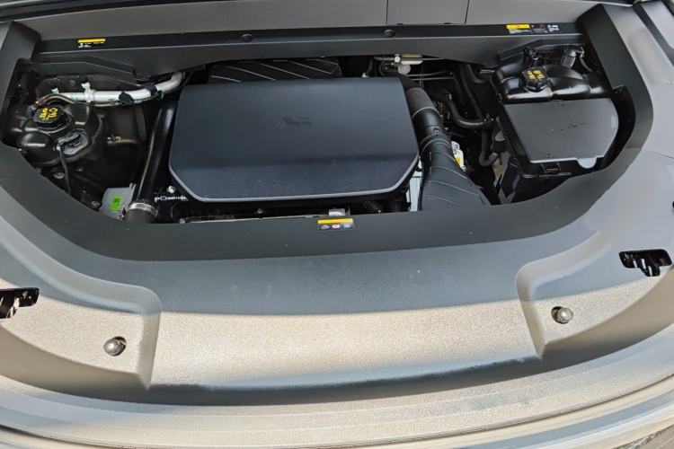 Used Li Auto L9 2024 Ultra Model Engine Bay
