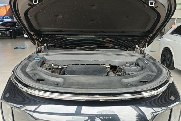 Used Li Auto L9 2024 Ultra Model Engine Bay
