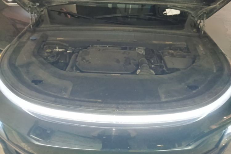 Used Li Auto L9 2024 Ultra Model Engine Bay