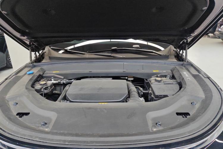 Used Li Auto L9 2024 Ultra Model Engine Bay
