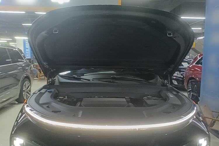 Used Li Auto L9 2024 Ultra Model Engine Bay
