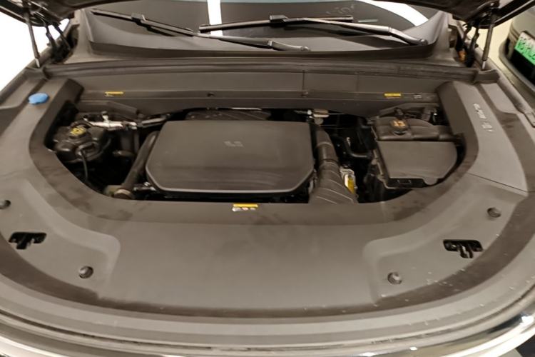 Used Li Auto L9 2024 Ultra Model Engine Bay