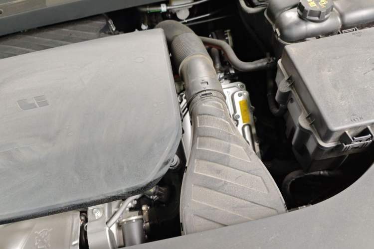 Used Li Auto L9 2024 Ultra Model Engine Bay Left