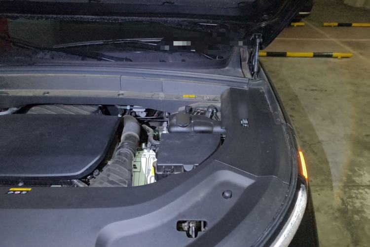 Used Li Auto L9 2024 Ultra Model Engine Bay Left