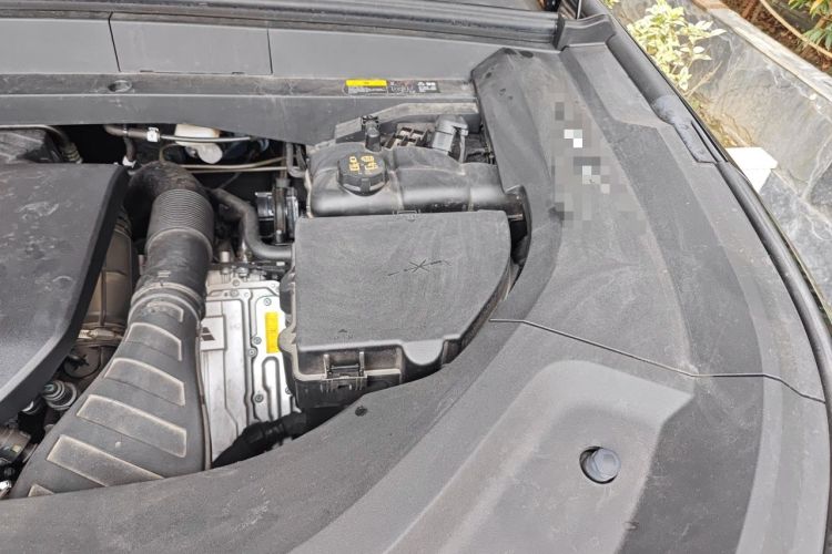 Used Li Auto L9 2024 Ultra Model Engine Bay Left