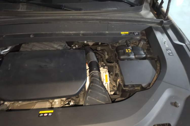 Used Li Auto L9 2024 Ultra Model Engine Bay Left