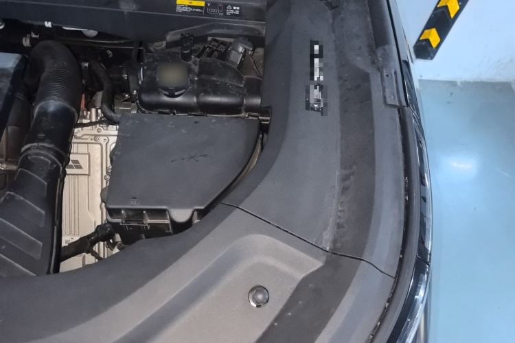Used Li Auto L9 2024 Ultra Model Engine Bay Left