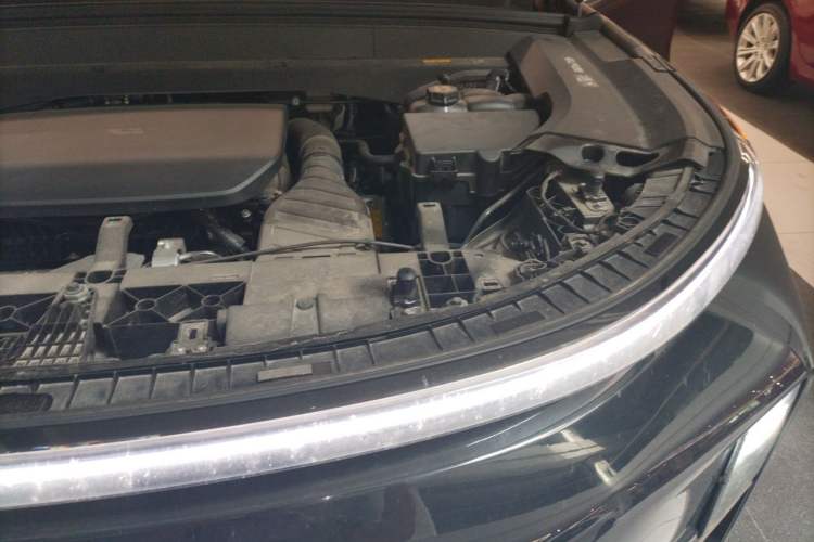Used Li Auto L9 2024 Ultra Model Engine Bay Left
