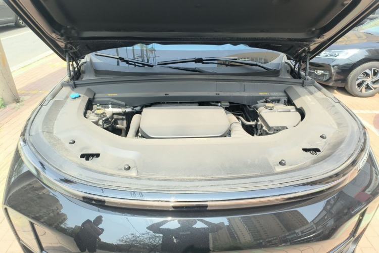 Used Li Auto L9 2024 Ultra Model Engine Bay