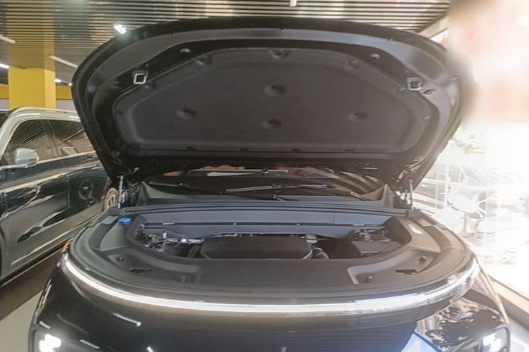 Used Li Auto L9 2024 Ultra Model Engine Bay