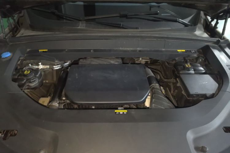 Used Li Auto L9 2024 Ultra Model Engine Bay