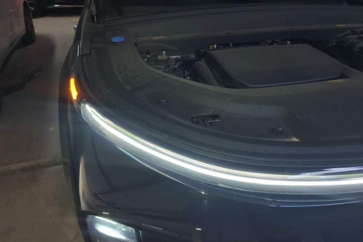 Used Li Auto L9 2024 Pro Model Engine Bay Right