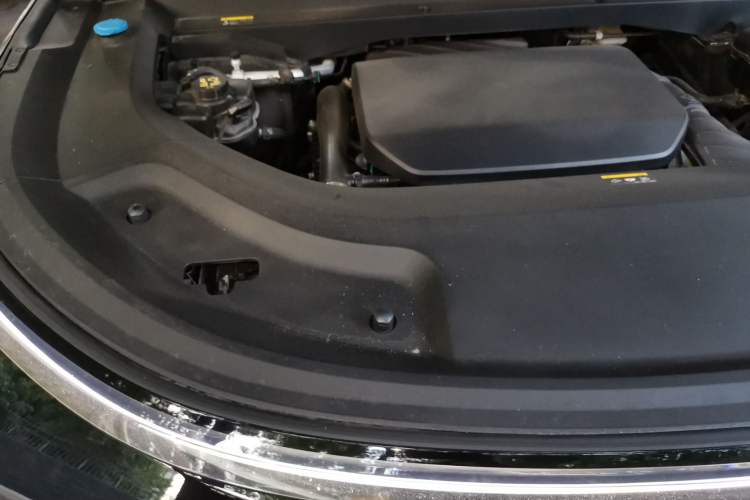 Used Li Auto L9 2024 Ultra Model Engine Bay Right