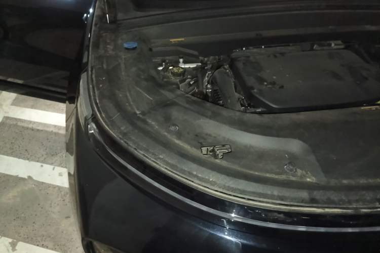Used Li Auto L9 2024 Ultra Model Engine Bay Right