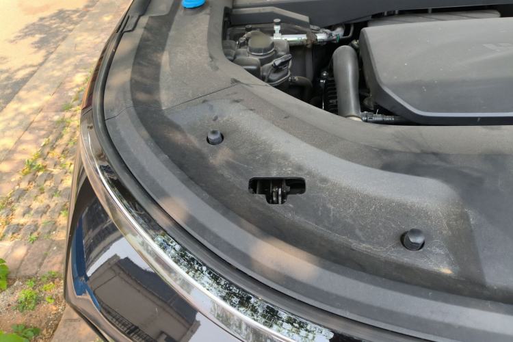 Used Li Auto L9 2024 Ultra Model Engine Bay Right