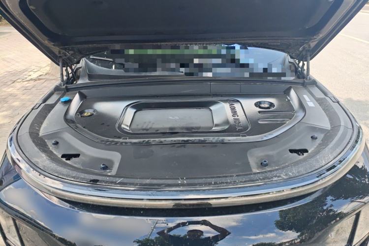 Used Li Auto L9 2024 Pro Model Engine Bay