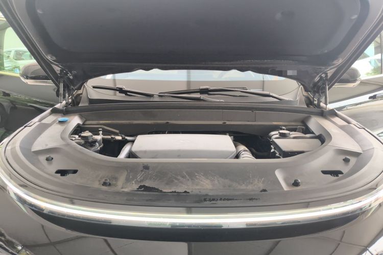 Used Li Auto L9 2024 Pro Model Engine Bay
