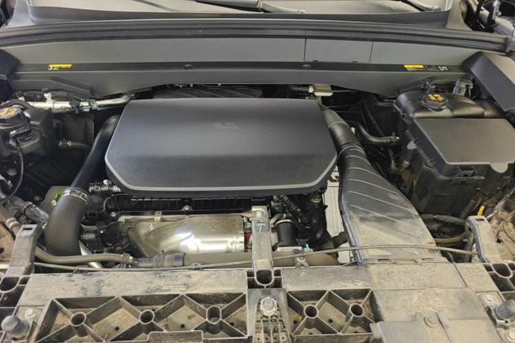 Used Li Auto L9 2024 Ultra Model Engine Bay