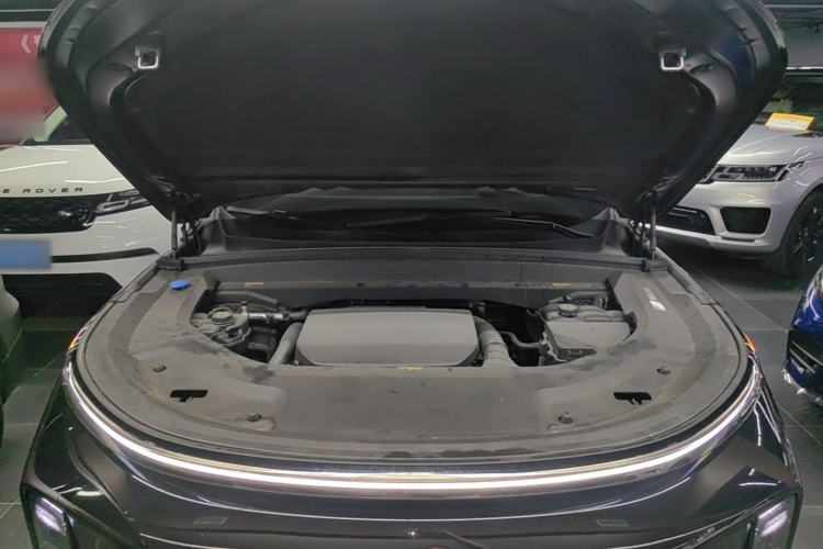 Used Li Auto L9 2024 Pro Model Engine Bay