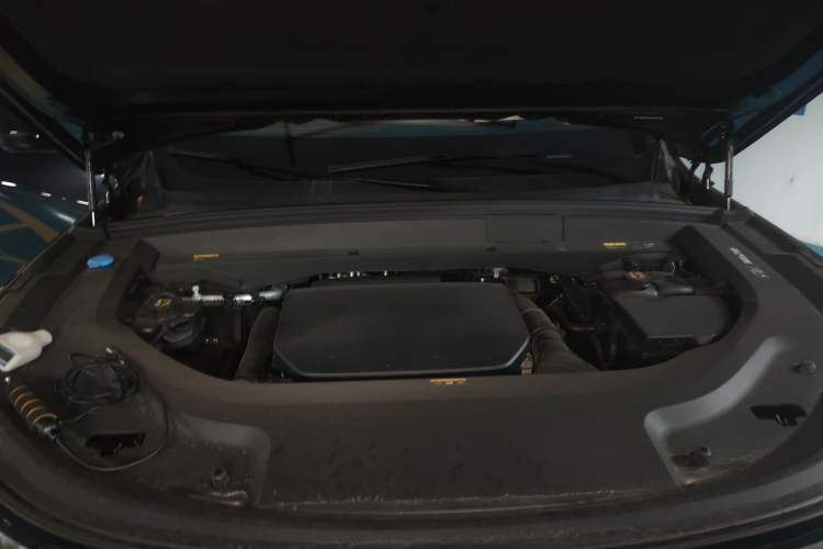 Used Li Auto L9 2024 Pro Model Engine Bay